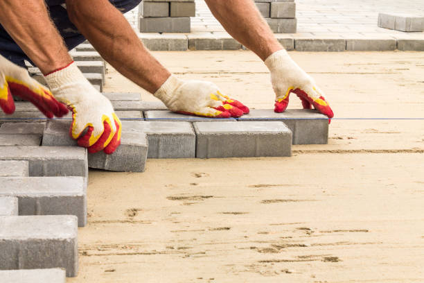 Best Driveway Paving Contractor  in Peralta, NM